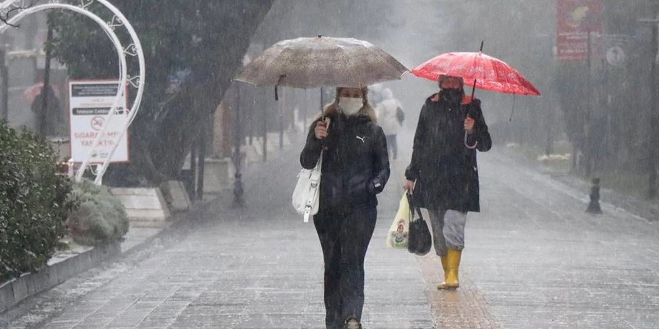 Yalancı Bahar Sona Erdi! Kar Ve Fırtına Geliyor: Sıcaklık 13 Derece Birden Düşecek