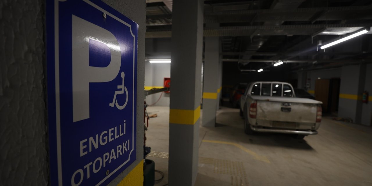 "Yeniden İnşa Edilen Malatya'da" Trafik Yer Altı Otoparklarıyla Rahatlayacak