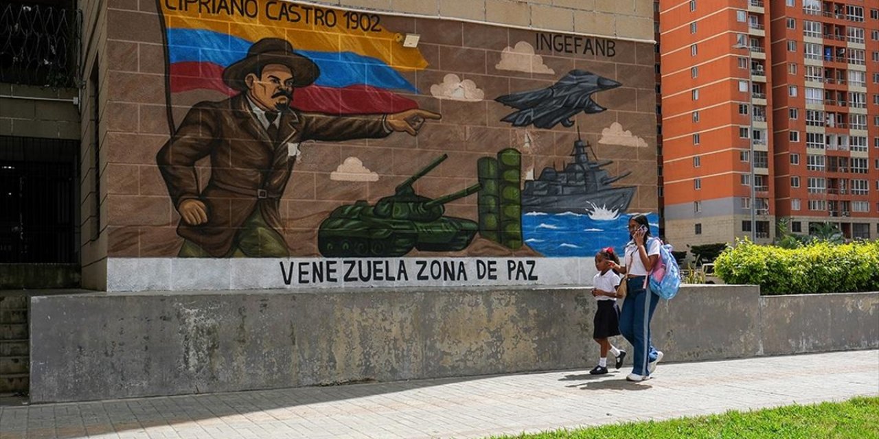 Venezuela'da Maduro'nun Abd Tarafından Alıkonulduğu Bölgenin Sakinleri O Geceyi Aa'ya Anlattı