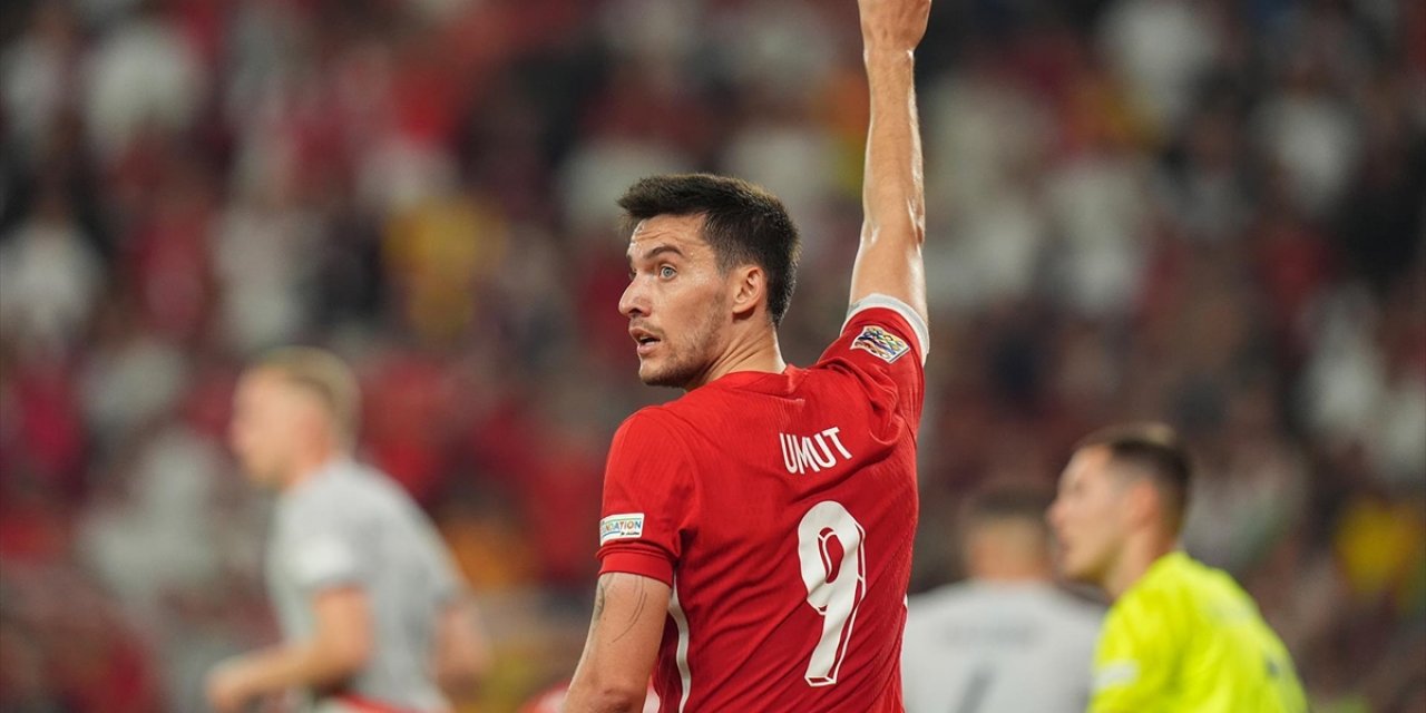 Trabzonspor, Umut Nayir'i Renklerine Bağladı