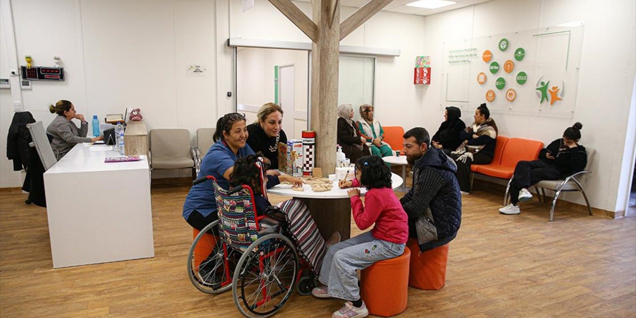 Çocuk İyilik Merkezi Uzuv Kaybı Yaşayan 161 Depremzedeye Umut Oldu