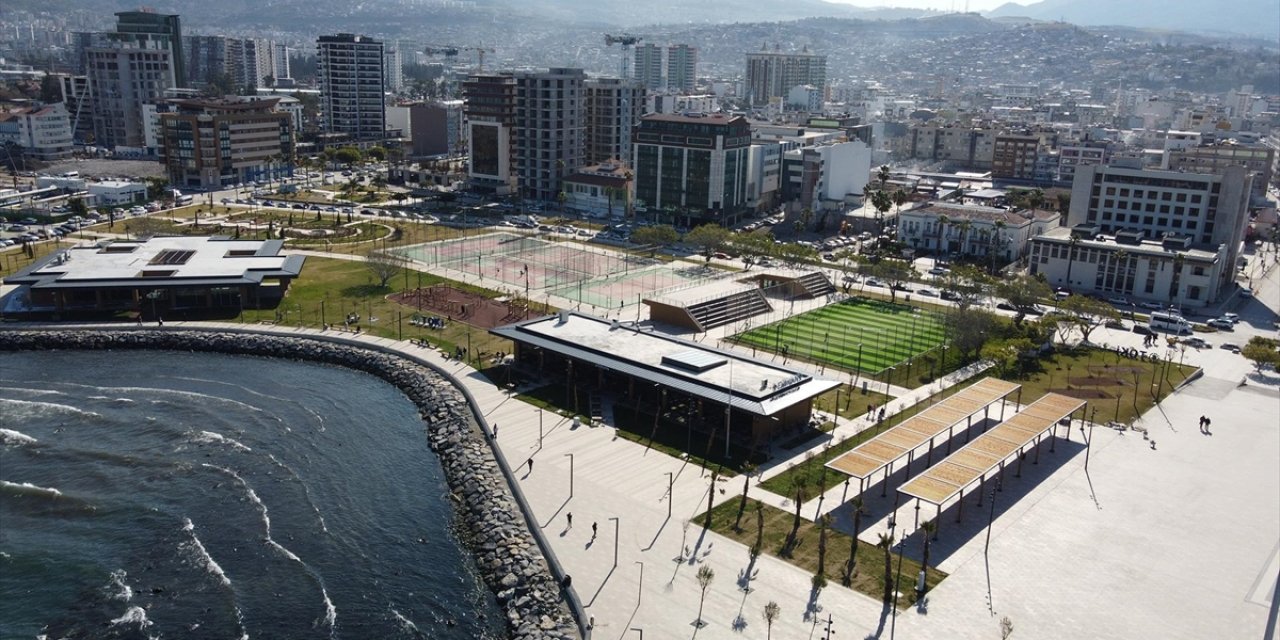 Depremde 80 Santimetre Çöken İskenderun Sahilinin Çehresi, Modern Peyzaj Uygulamalarıyla Değişti