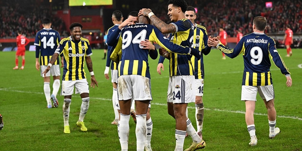 Fenerbahçe 5 Sezondur Avrupa'da Doludizgin