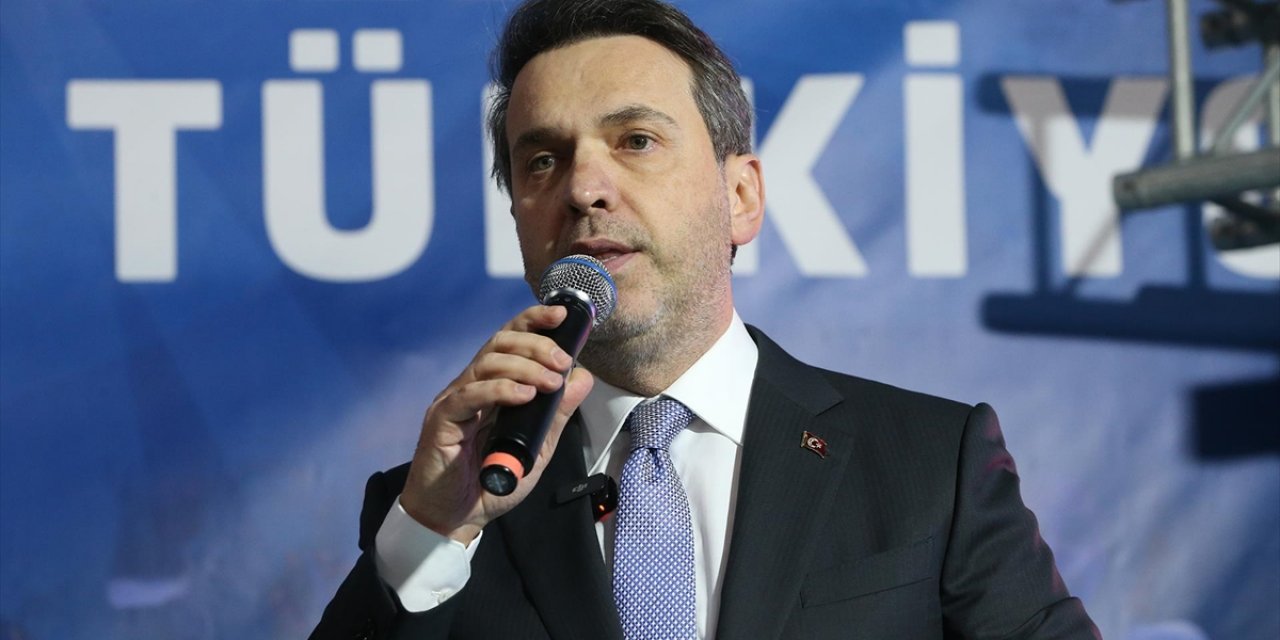 Bakan Bayraktar: Hatay’da Elektrik Kesintilerini Nasıl En Aza İndiririz, Bu Meseleleri Masaya Yatırdık