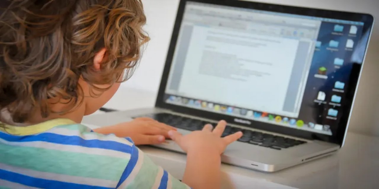 İnternet ve GSM Hatlarına Düzenleme: Çocuklara Yönelik Erişim Tedbirleri Yolda!