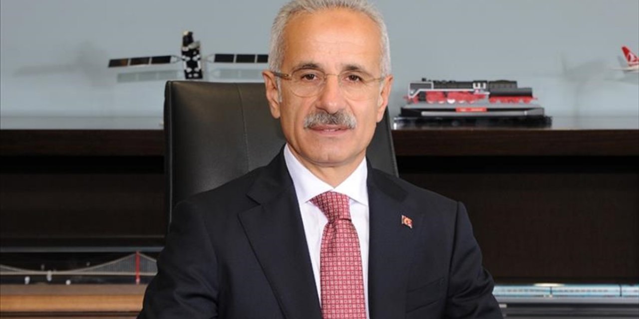 Bakan Uraloğlu: Başkentray Banliyö Hattı'nı Sincan İstasyonu Üzerinden 1. OSB ve Yenikent'e Entegre Edeceğiz