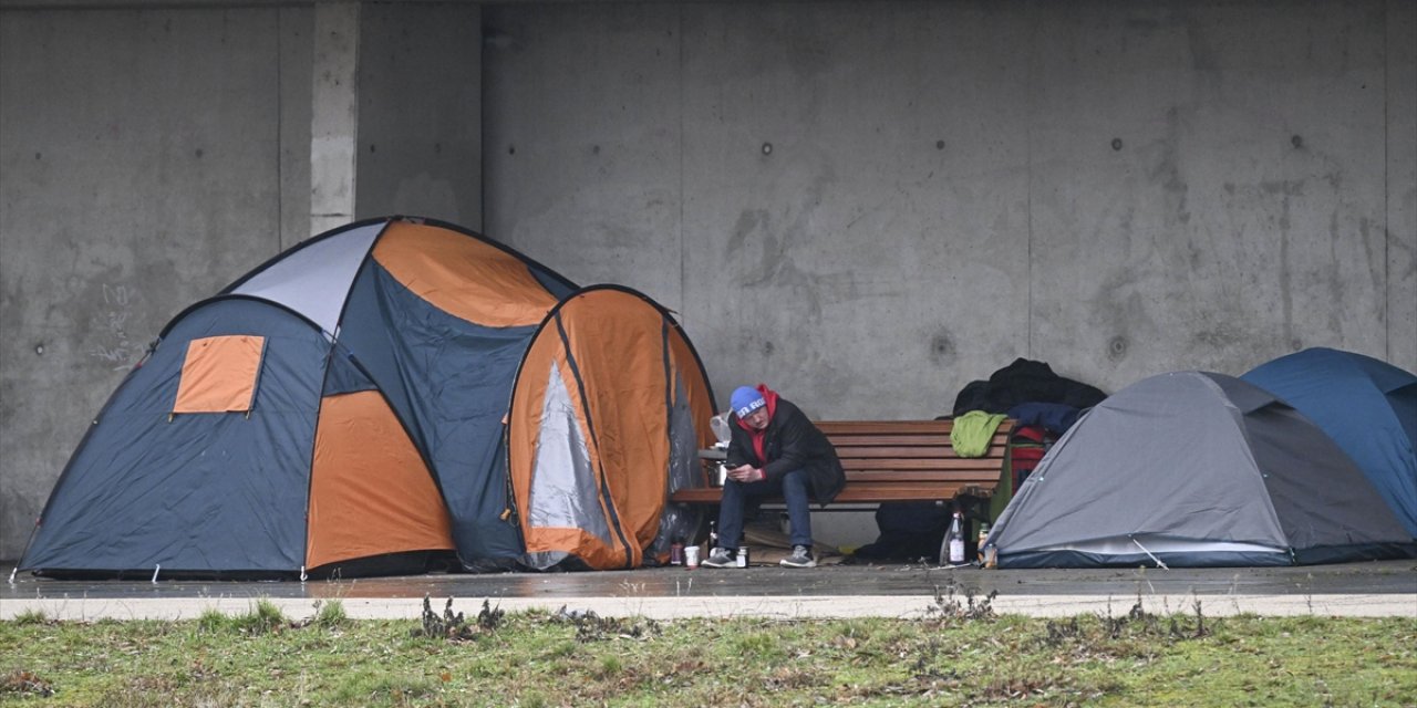 Almanya'da Yoksulluk Tehdidi Altındaki Nüfus 2025'te 17,6 Milyona Ulaştı
