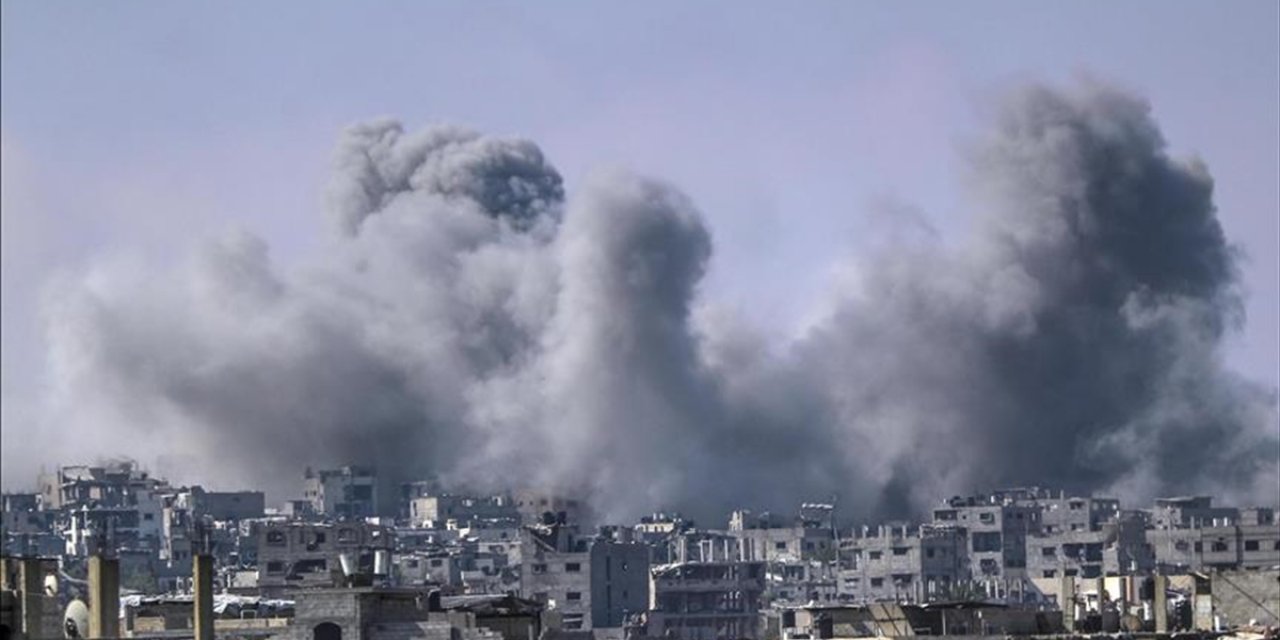 İsrail'in Gazze Şeridi'ne Saldırılarında 9 Filistinli Hayatını Kaybetti