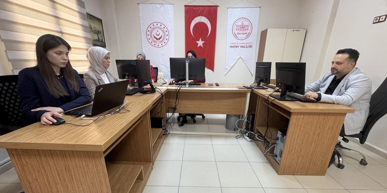 Hatay'da Kimsesiz Çocukların Dijital Platformdan İlettiği 8 Bin 500'den Fazla Talebi Karşılandı