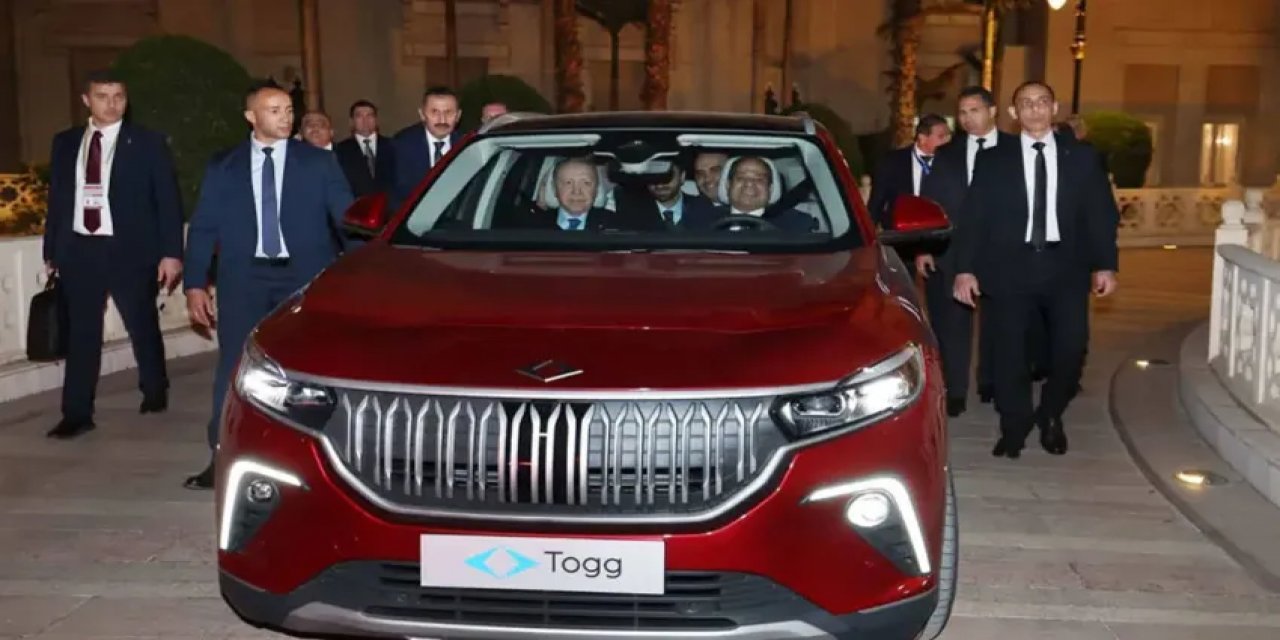 Erdoğan Sisi'ye TOGG Hediye Etti!