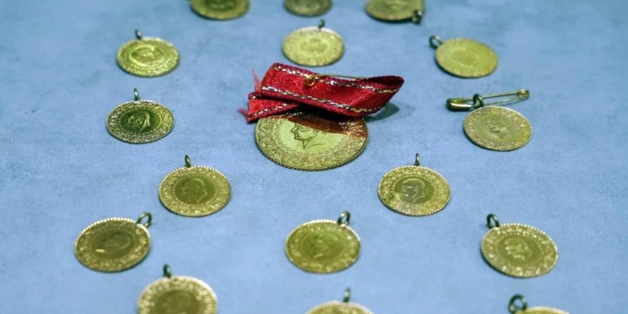 20 Yıl Önce Düğünlerde Takılan Çeyrek Altın Bugün Bütçeyi Zorluyor