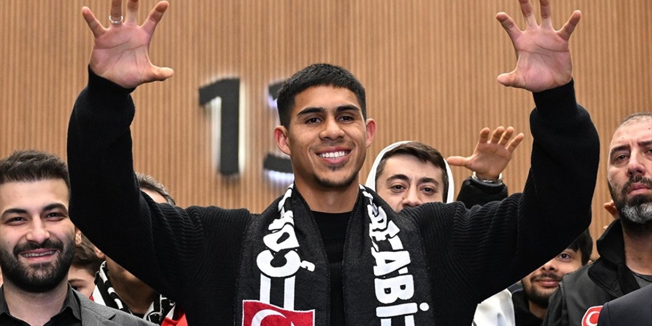 Beşiktaş'ın 200. Yabancı Futbolcusu Kolombiyalı Kaleci Vasquez