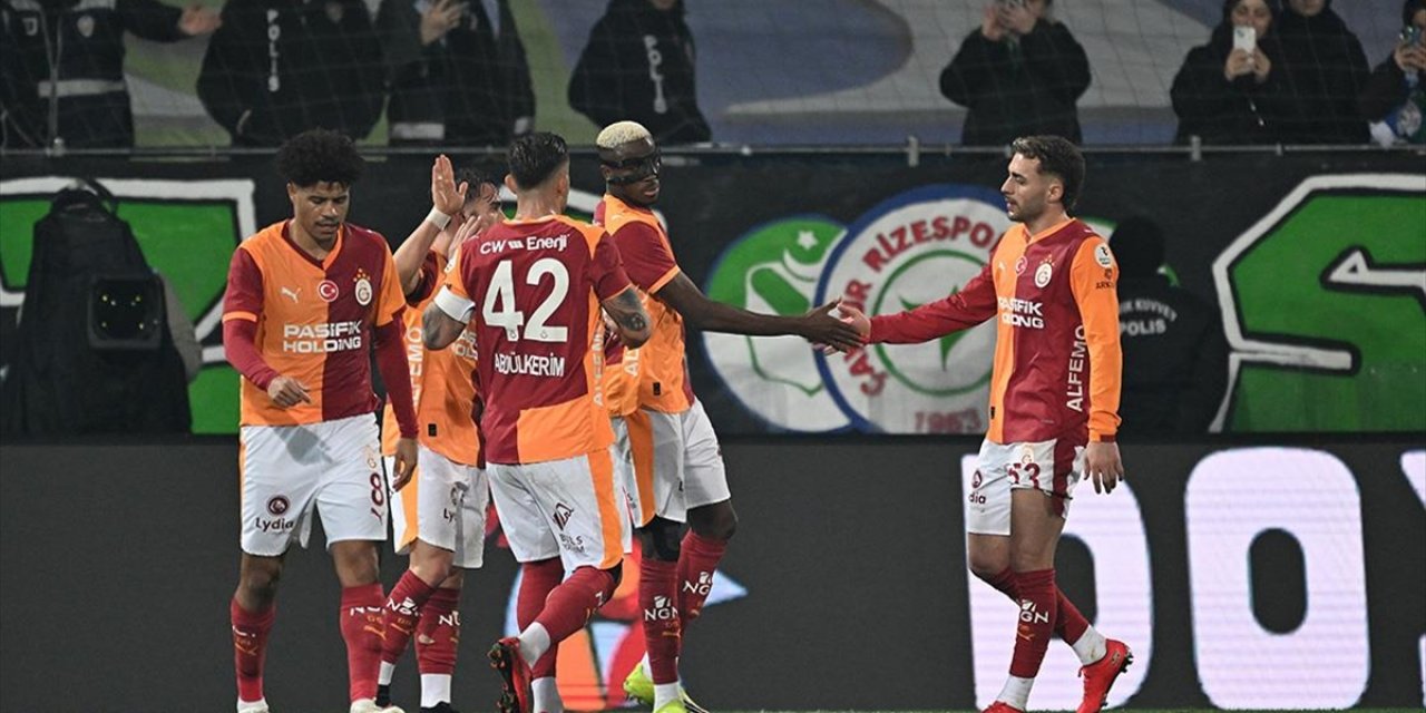 Galatasaray, Rize'de 3 Puanı 3 Golle Aldı
