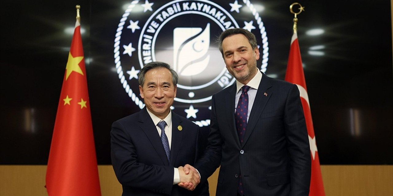 Bakan Bayraktar, Çin Uluslararası Ticareti Geliştirme Konseyi Başkanı İle Görüştü