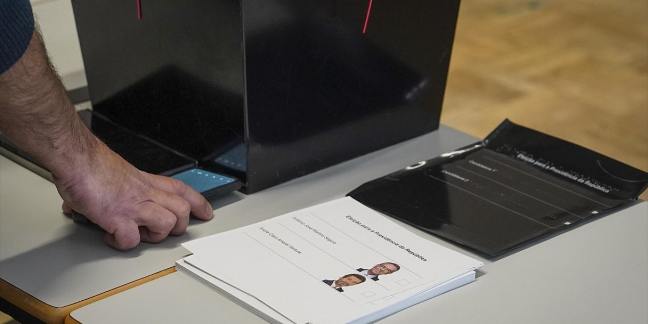 Portekiz'de Sandık Çıkış Anketine Göre Sosyalist Antonio Jose Seguro Cumhurbaşkanı Seçildi