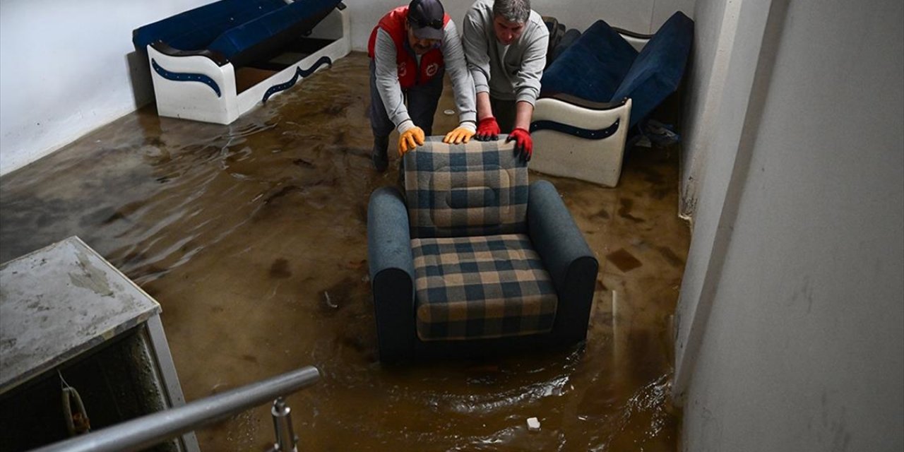 Antalya'nın Kemer İlçesinde 20 Günde Metrekareye 567 Kilogram Yağış Düştü