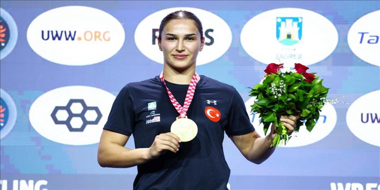 Akkök Holding Şirketlerinden Milli Güreşçi Buse Tosun Çavuşoğlu'na Tebrik