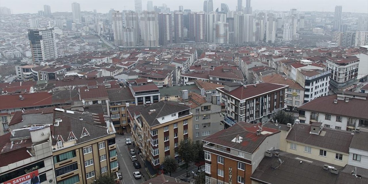 İstanbul'un Esenyurt İlçesi 57 İlden Daha Kalabalık