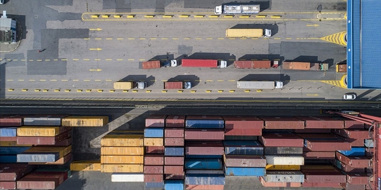 Rusya'nın Dış Ticaret Fazlası 2025’te Yüzde 8,2 Azaldı