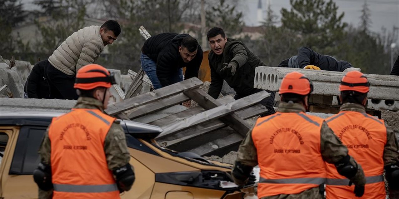 TSK İnsani Yardım Tugayı'nda Arama Kurtarma Tatbikatı Düzenlendi