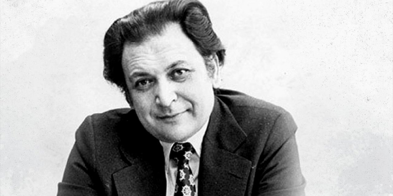 Türk Basınının Duayeni Nezih Demirkent Ölüm Yıl Dönümünde Saygı ve Özlemle Anılıyor