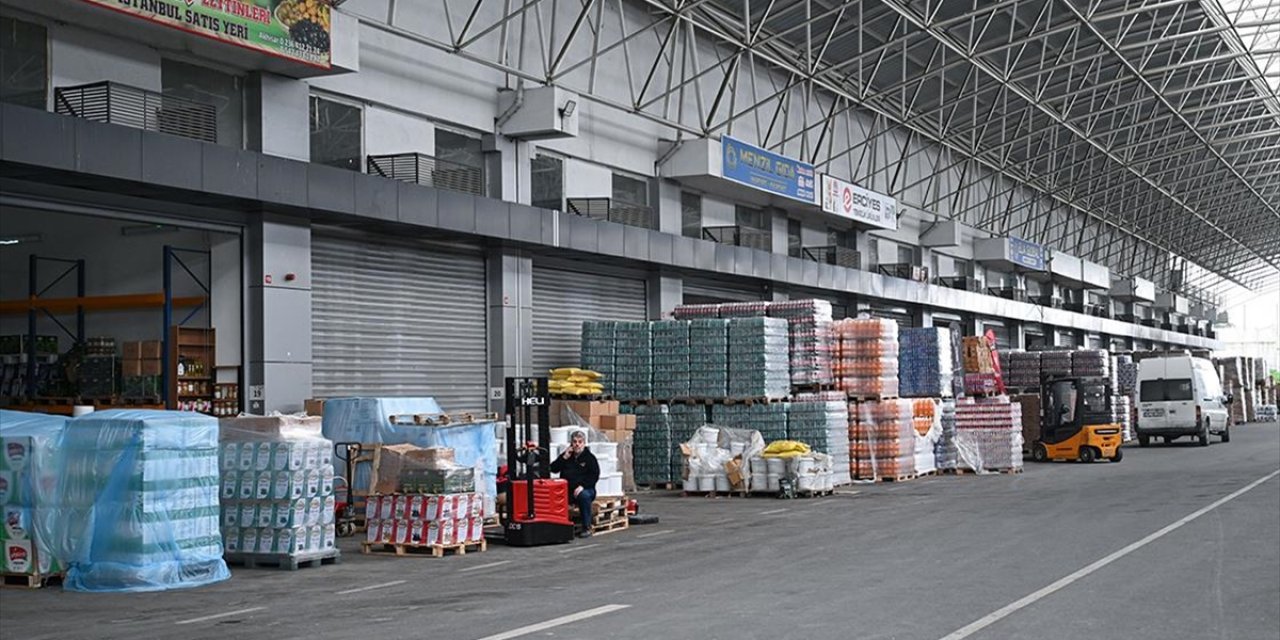 İstanbul Gıda Toptancıları Çarşısı Esnafı Ramazan Ayı Boyunca Fiyatları Sabitledi