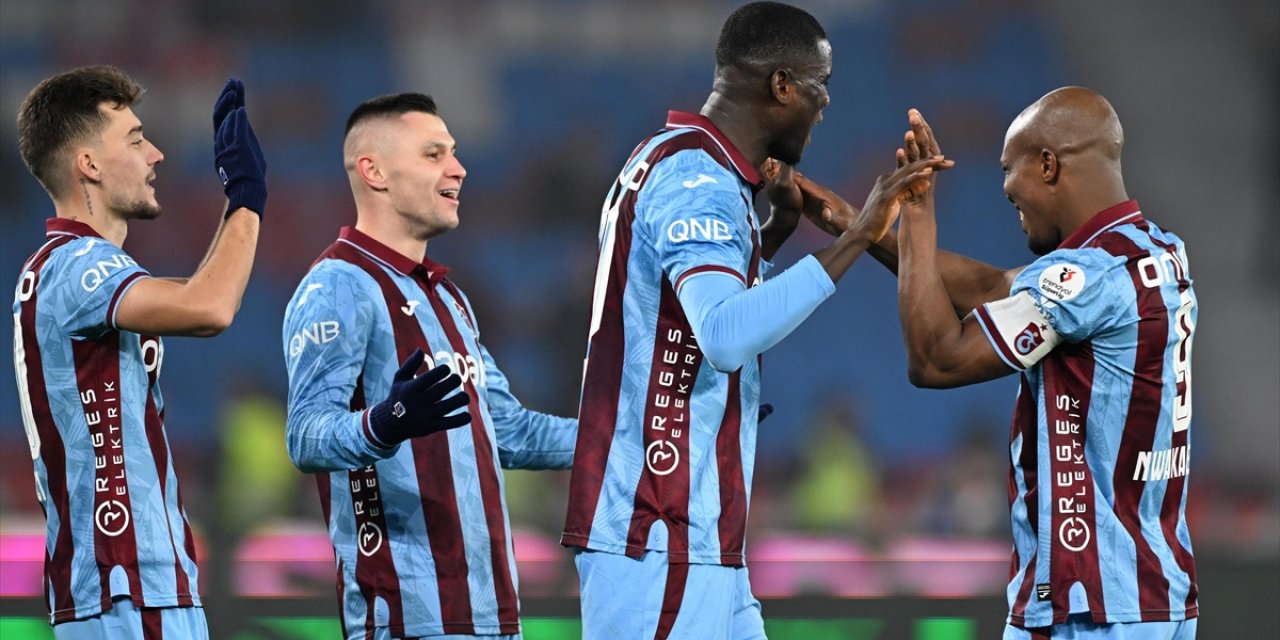 Trabzonspor, Fatih Tekke İle İstanbul Takımları Karşısında İyi Grafik Sergiliyor