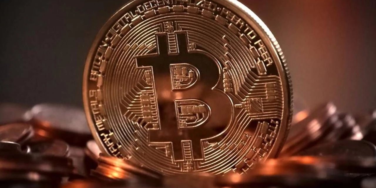 Bitcoin Gün Geçtikçe Erimeye Devam Ediyor
