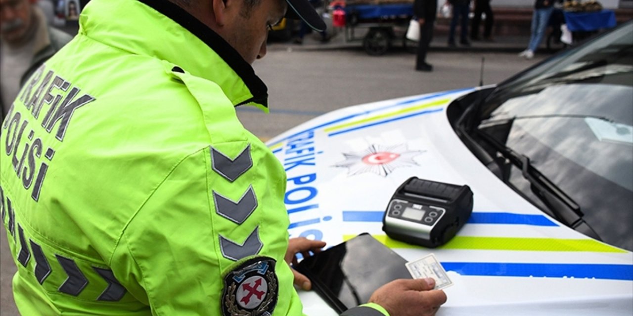 10 Soruda Trafik Cezalarındaki Düzenlemelerin Merak Edilenleri