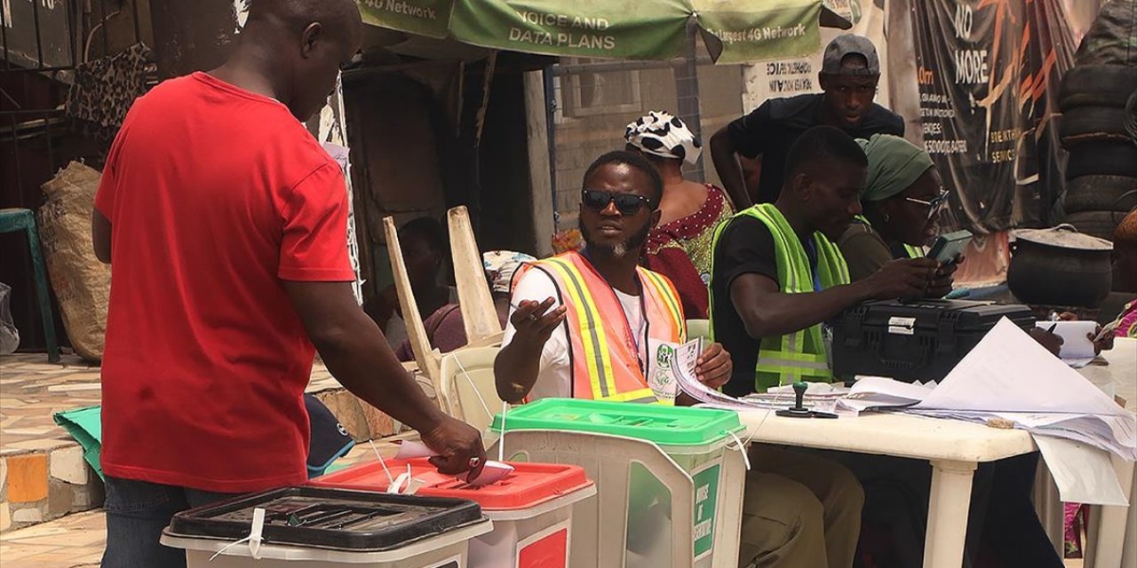 Nijerya'da Cumhurbaşkanı Seçimi 20 Şubat 2027'de Yapılacak