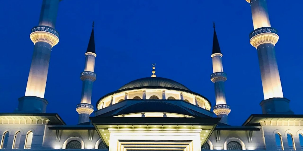 Kanal D "Bir Ramazan Akşamı" Programını Külliye'den Canlı Yayınlayacak