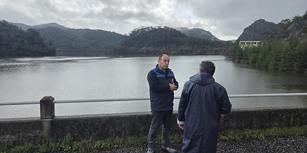 Muğla'da Doluluğu Yüzde 110'a Ulaşan Marmaris Atatürk Barajı'ndan Su Tahliyesi Yapıldı