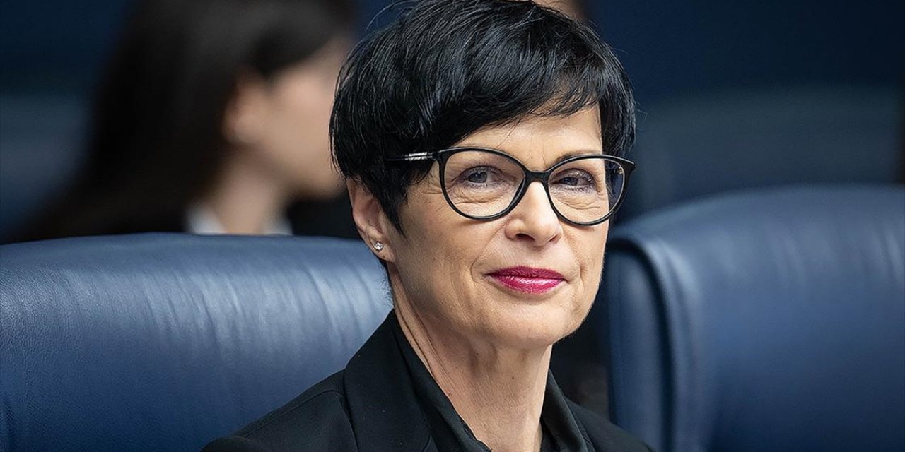 AB Komisyonunun Genişlemeden Sorumlu Üyesi Kos'tan Bağlantısallıkta "Türkiye" Vurgusu