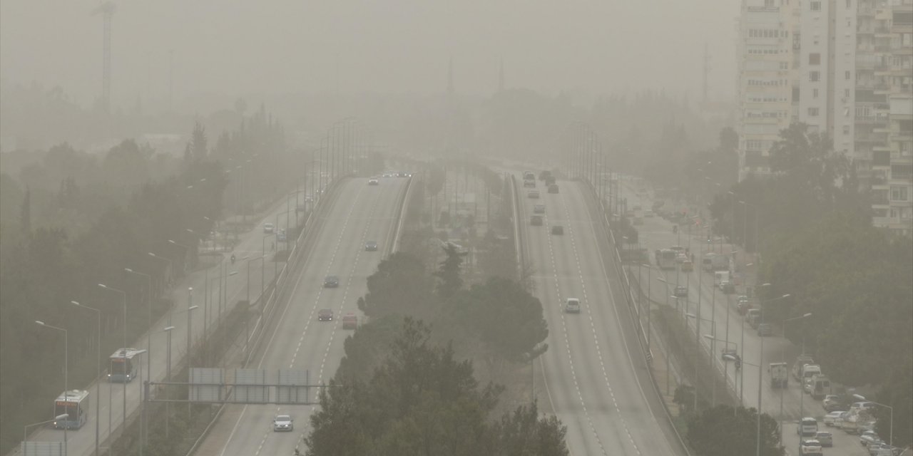 Yurdun Büyük Bölümü İçin Toz Taşınımı Uyarısı