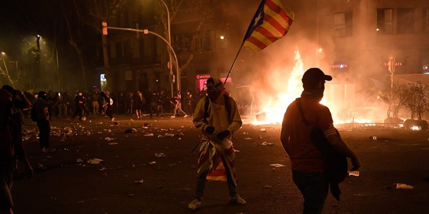 Gösterilerde Ağır Bilanço