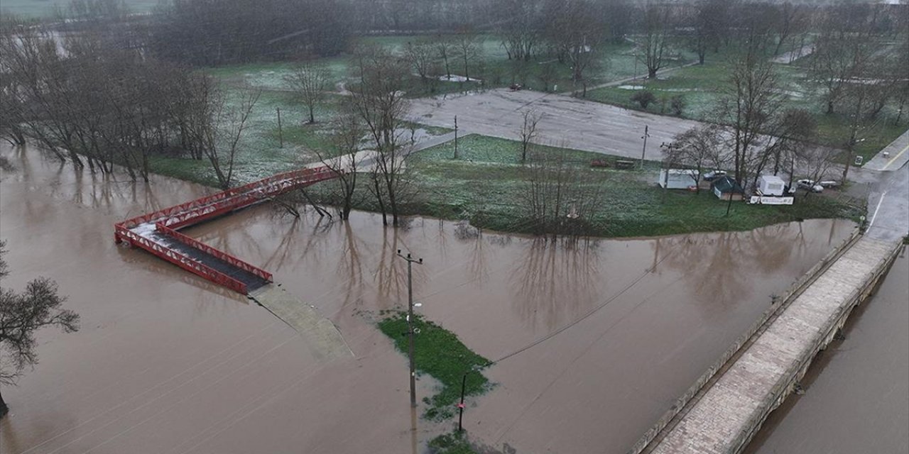 Tunca Nehri, Kırkpınar Güreşleri'nin Yapıldığı Sarayiçi'nde Kısmen Taştı