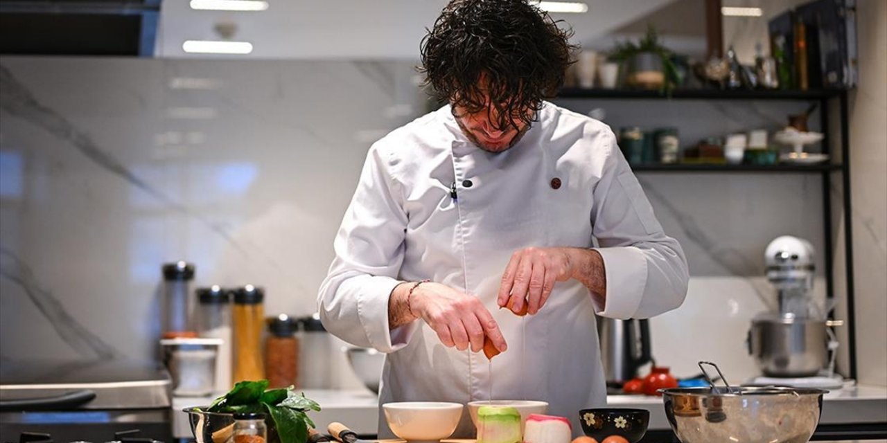 "Japon Mutfağı İyi Niyet Elçisi" İlk Türk Şef, Deneyimini Gençlere Aktarıyor
