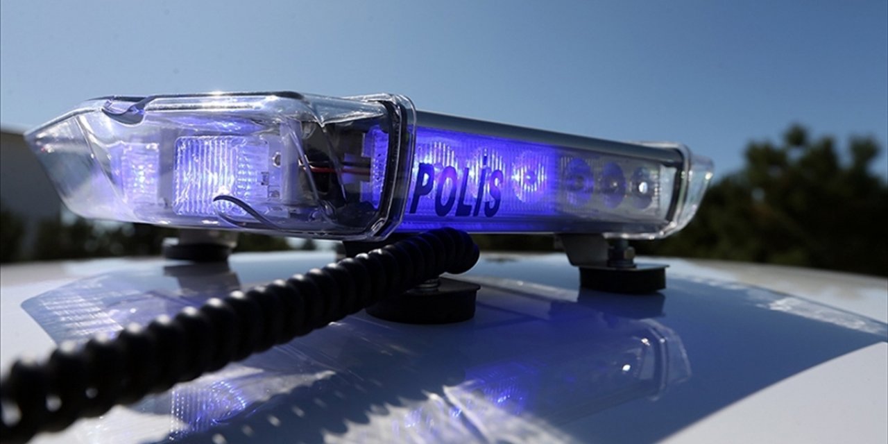 İstanbul Merkezli Suç Örgütlerine Yönelik Operasyonda 32 Zanlı Yakalandı