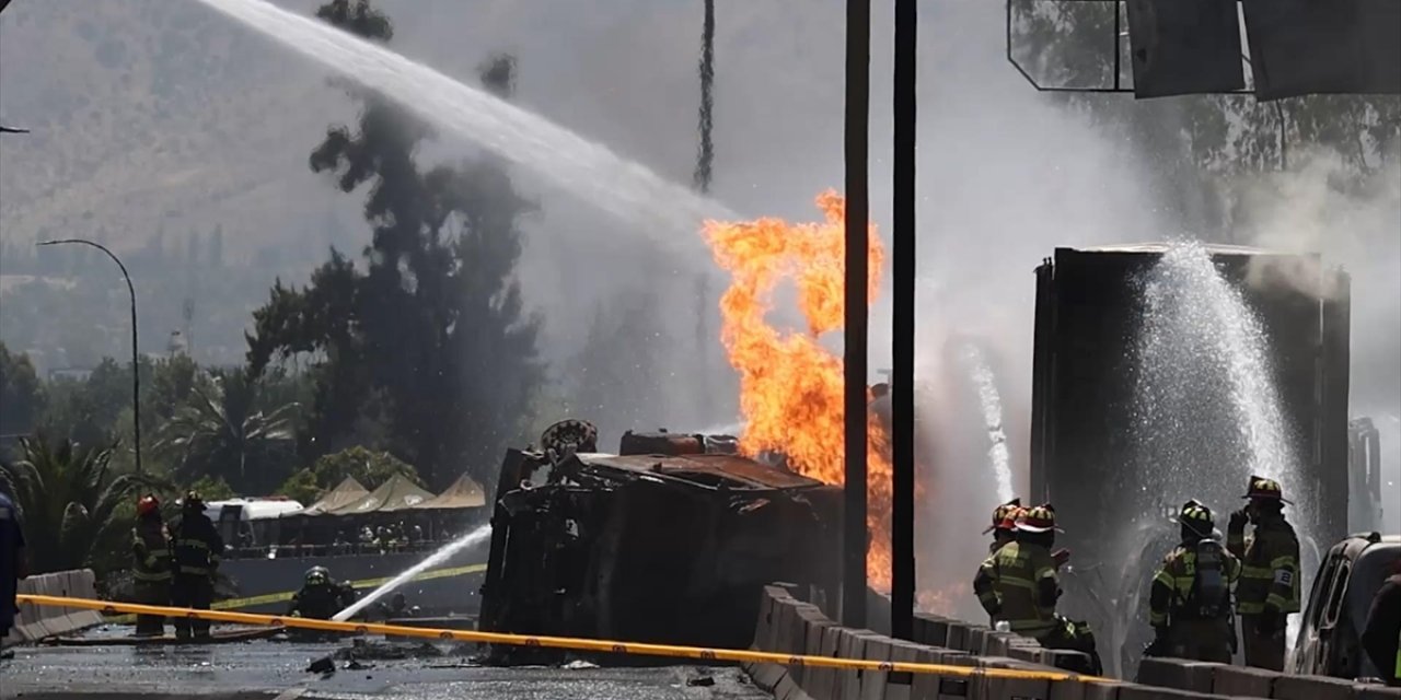 Şili'de Gaz Yüklü Tankerin Patlaması Sonucu 4 Kişi Öldü, 17 Kişi Yaralandı