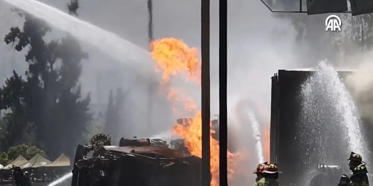 Şili'de Gaz Yüklü Tankerin Patlaması Sonucu Dört Kişi Hayatını Kaybetti, 17 Kişi Yaralandı