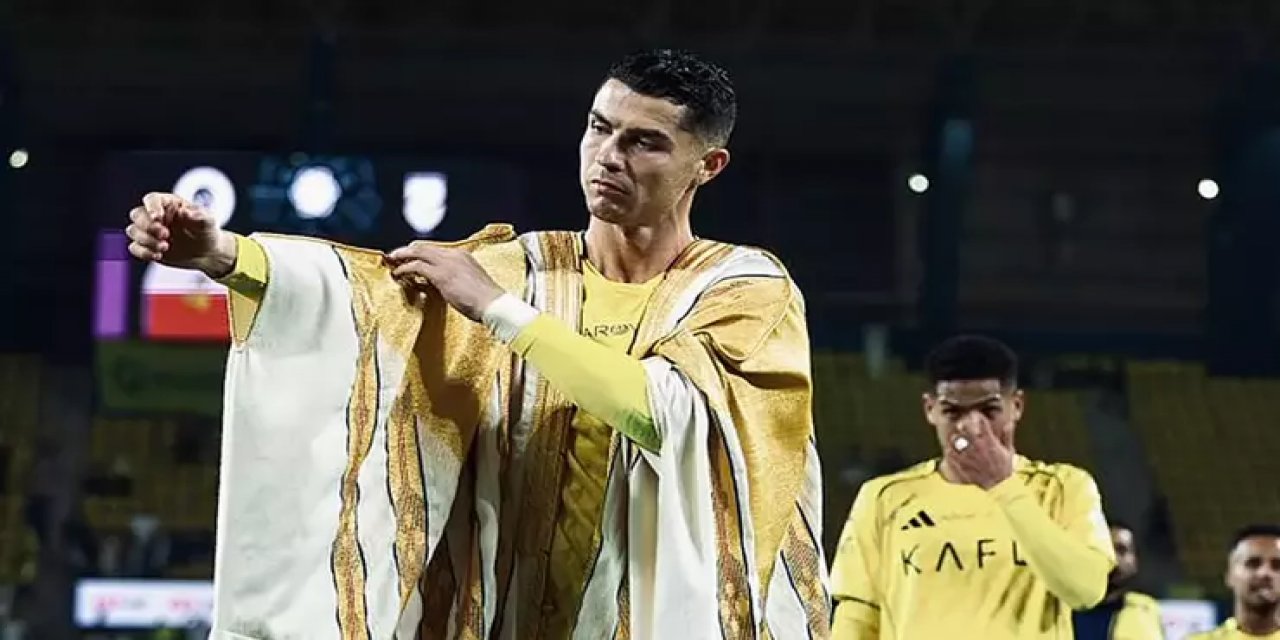 Ronaldo: "Suudi Arabistan'da Forma Giymekten Mutluyum"
