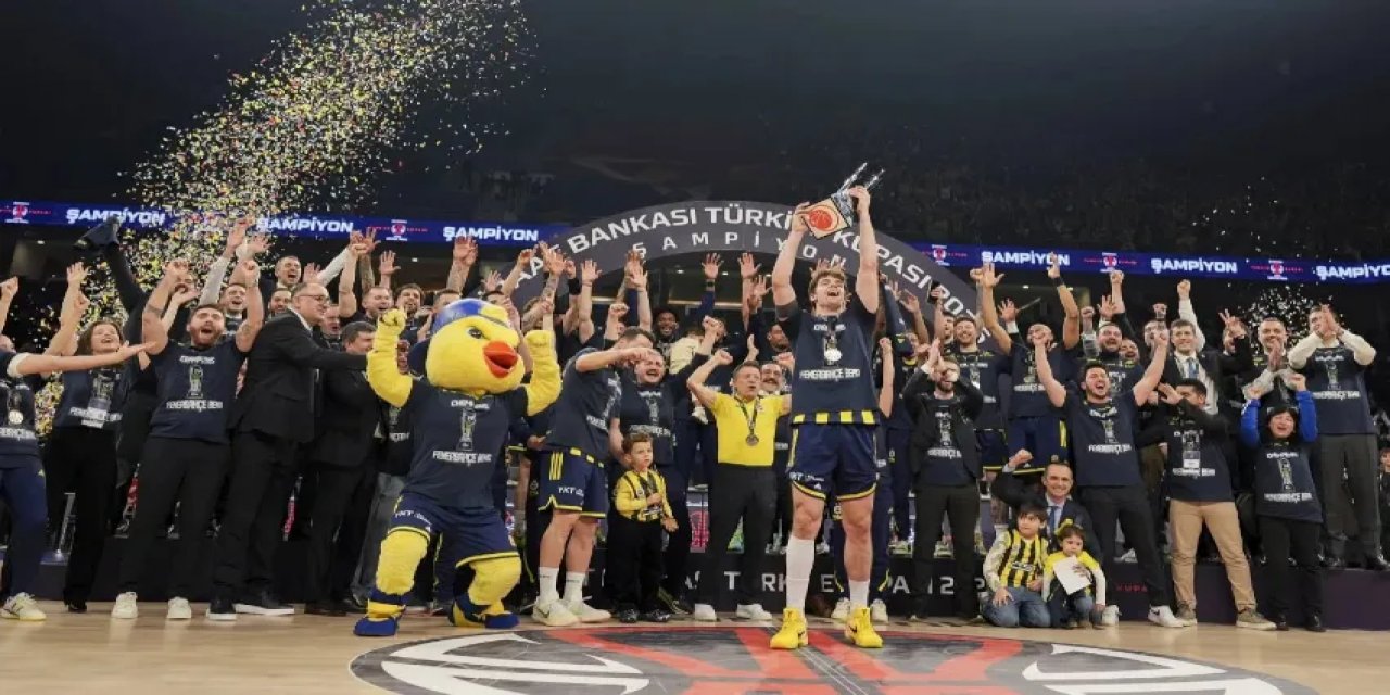Türkiye Kupası’nda Şampiyon Fenerbahçe Beko! Üst Üste 3. Zafer