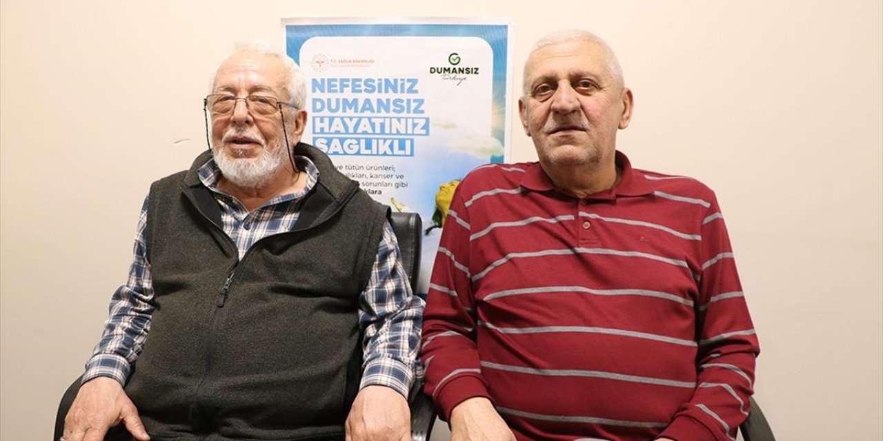 Yarım Asırdır İçtikleri Sigaradan Sağlıklı Hayat Merkezinin Desteğiyle Kurtuldular