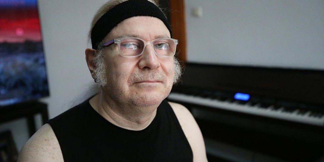 Besteleriyle Hayata Bağlanan Görme Engelli Öztürk'ün Hedefi Albüm Çıkarmak