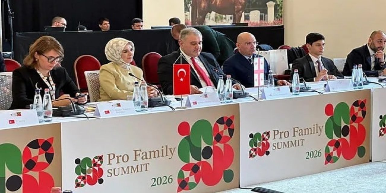 Bakan Göktaş'tan Küresel Aile Vurgusu! "İstikrar ve Kalkınmanın Temel Unsuru Ailedir!"