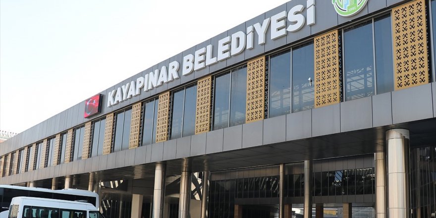 Diyarbakır'da 3 Hdp'li Belediyeye Görevlendirme