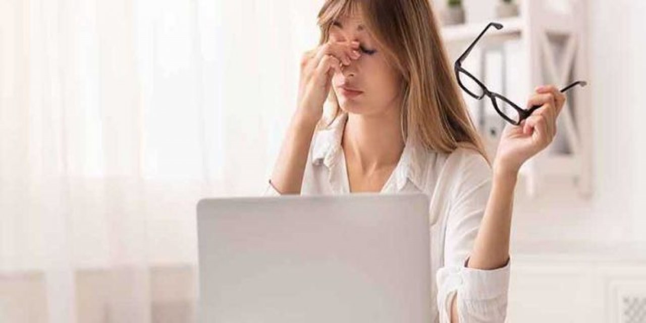 Basit Ergonomik Düzenlemeler Dijital Göz Yorgunluğunun Azaltılmasına Katkı Sağlıyor