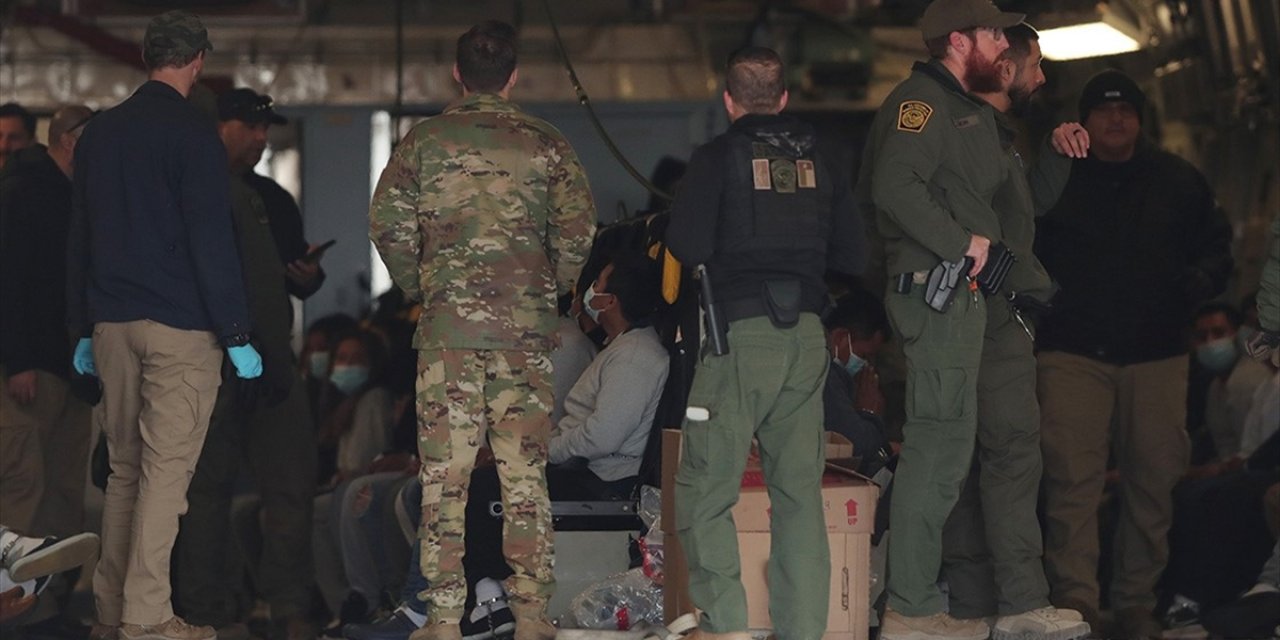 ABD'de Yargıç, Trump Yönetiminin Üçüncü Ülkelere Sınır Dışı Etme Politikasını "Yasa Dışı" Buldu