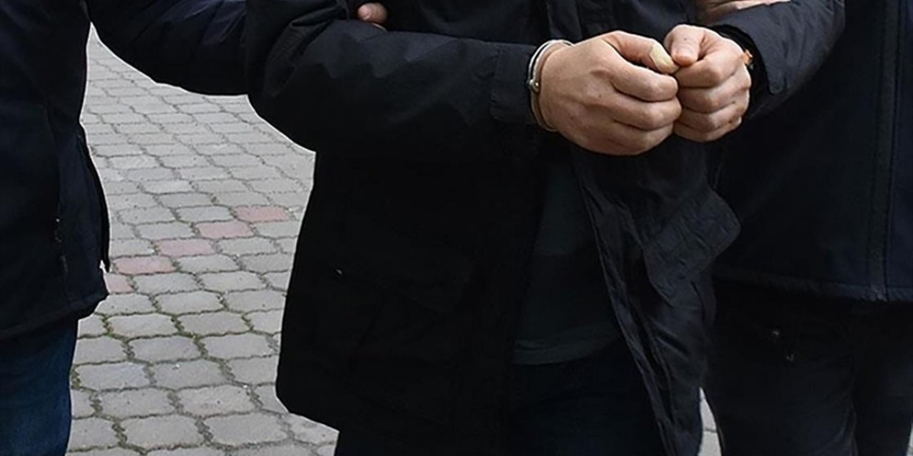 Yurt Dışına Kaçan 41 Firari Yakalanarak Türkiye'ye Getirildi