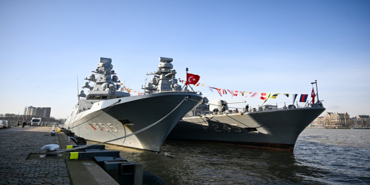 TCG Anadolu Gemisi, Hollanda Medyasında Geniş Yer Buldu